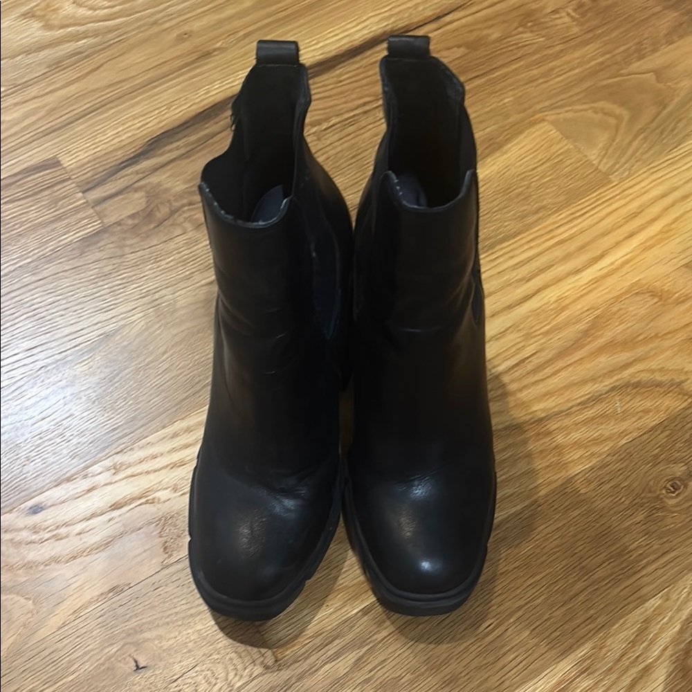 Black Leather Women's Boots